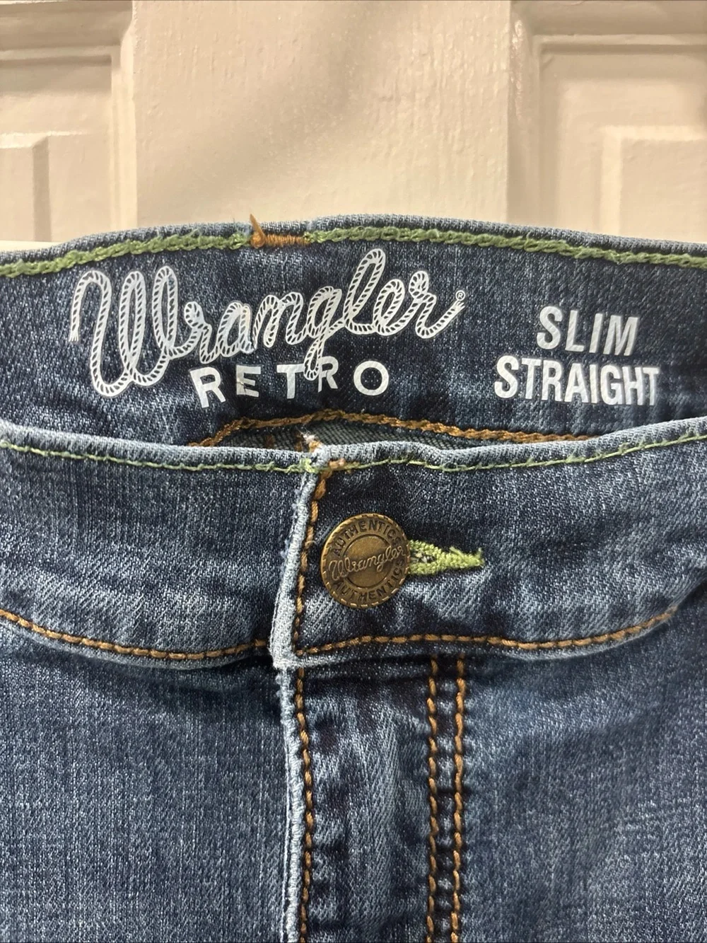 Wrangler Retro Men’s Slim Straight Jeans Size 38x32 Dark Wash Cowboy Western